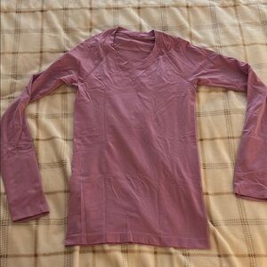 Pink longsleeve lululemon swiftly tech, hip length, size 2/4, great condition